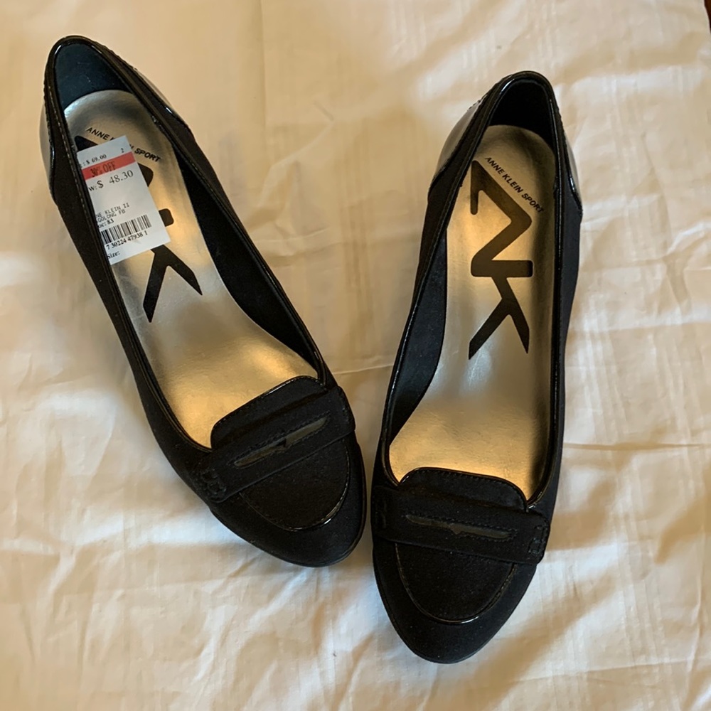 Anne Klein Sport black wedges. Patent leather heel and trim. Size 8 1/2 NWT